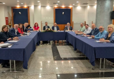 ემიგრაცია: საბერძნეთის ადვოკატთა ასოციაციები მინისტრთა ერთობლივი გადაწყვეტილების გაუქმებას ითხოვენ